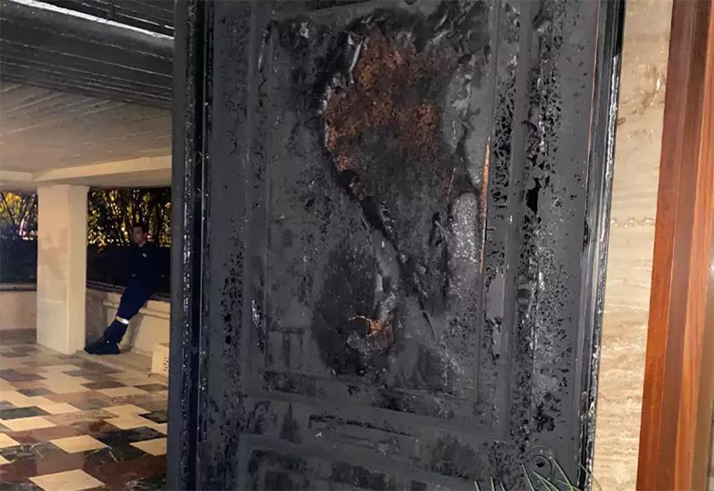 φωτιά - πολυκατοικία - δημοσιογράφος - Πρώτη Έκδοση Δωδεκανήσου φωτιά - πολυκατοικία - δημοσιογράφος - Πρώτη Έκδοση Δωδεκανήσου