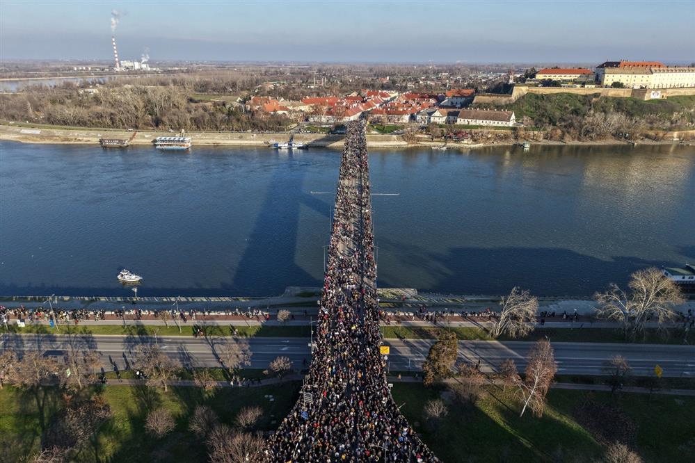 Σερβία - Διαδηλώσεις Σερβία - Διαδηλώσεις