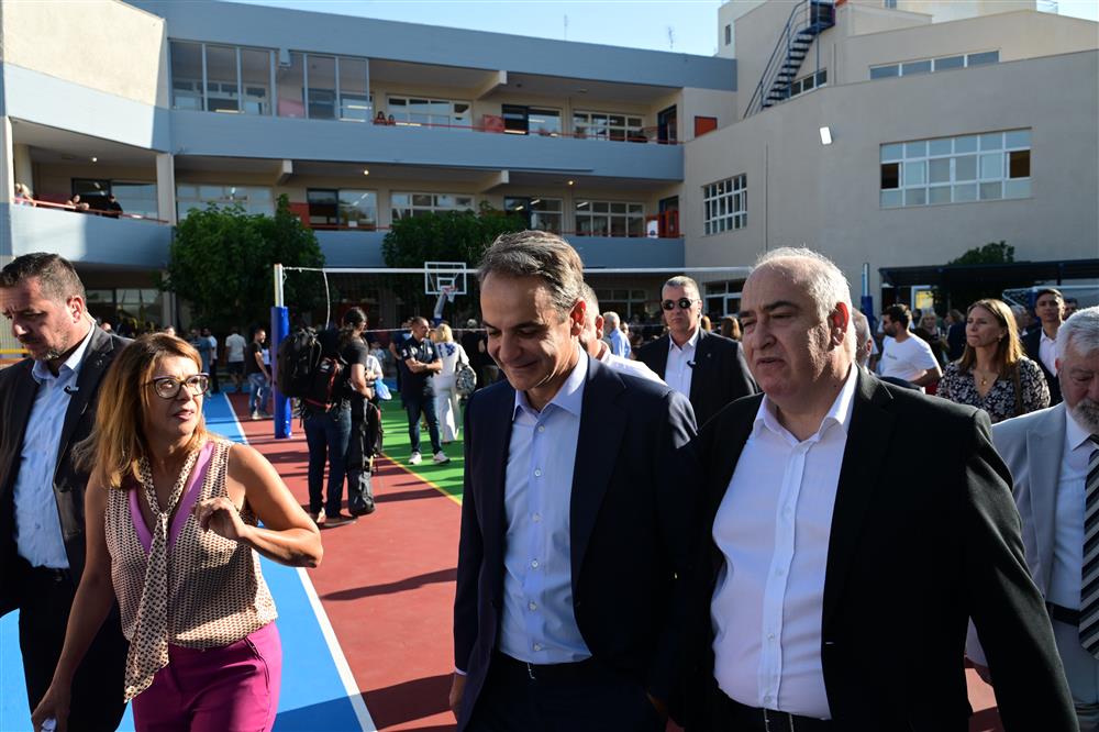 Κυριάκος Μητσοτάκης σχολεία