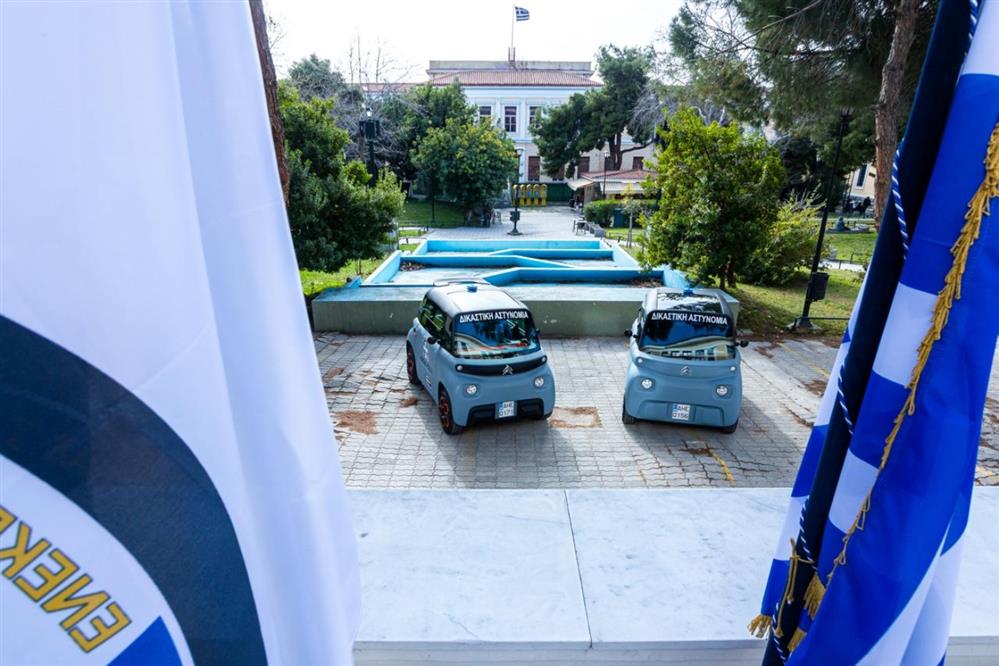 ΑΘΗΝΑ - ΔΙΚΑΣΤΙΚΗ ΑΣΤΥΝΟΜΙΑ - ΔΩΡΕΑ ΟΧΗΜΑΤΩΝ