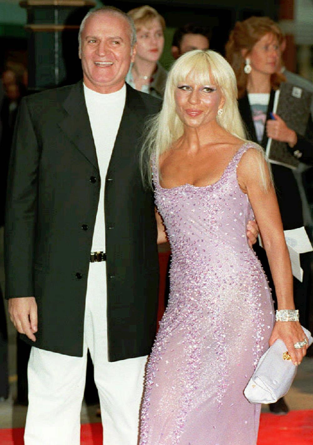 AP - Τζιάνι Βερσάτσε AP - Τζιάνι Βερσάτσε