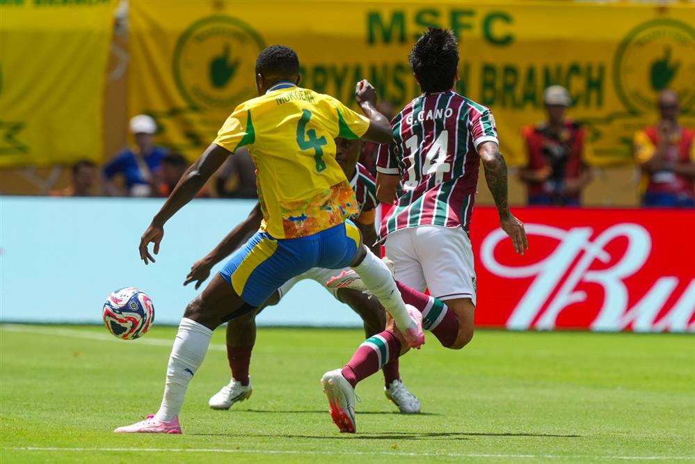 Μαμελόντι Σάνταουνς - Φλουμινένσε - Μουντιαλ Συλλόγων Μαμελόντι Σάνταουνς - Φλουμινένσε - Μουντιαλ Συλλόγων