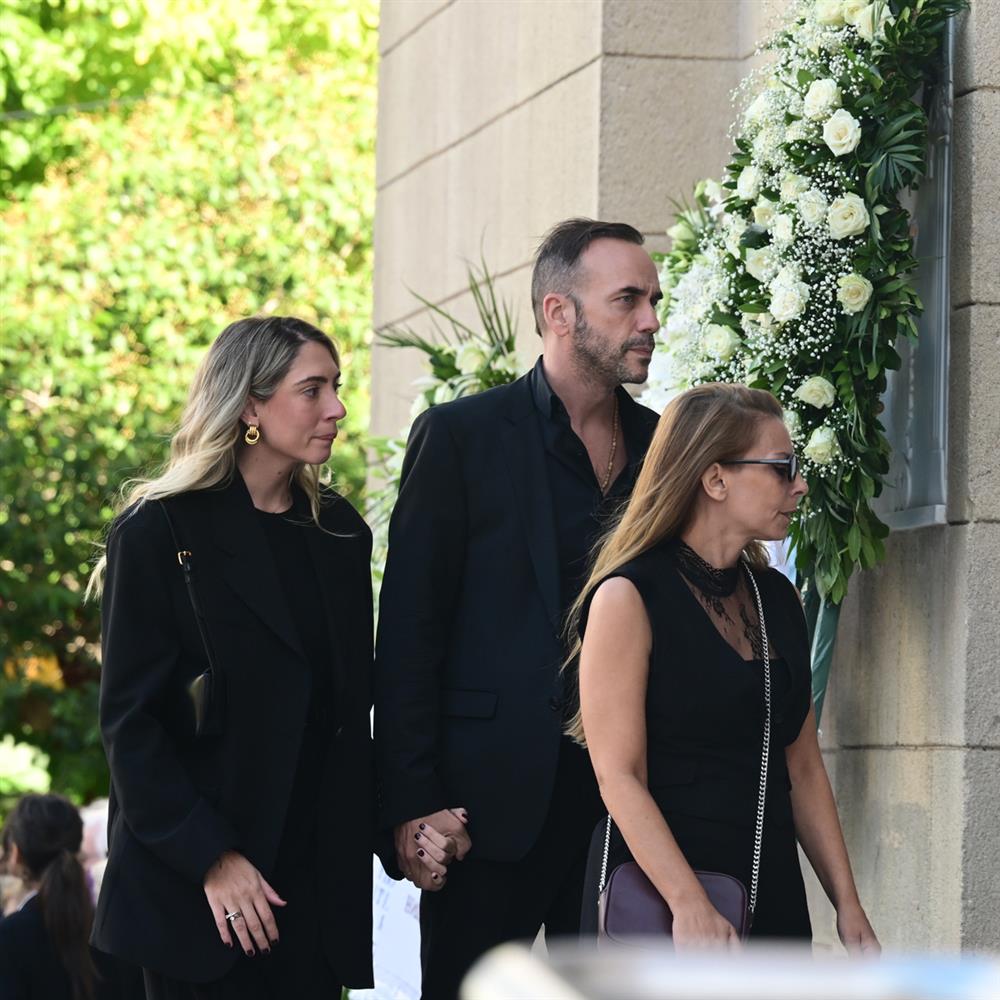 Πάνος Μουζουράκης Πάνος Μουζουράκης