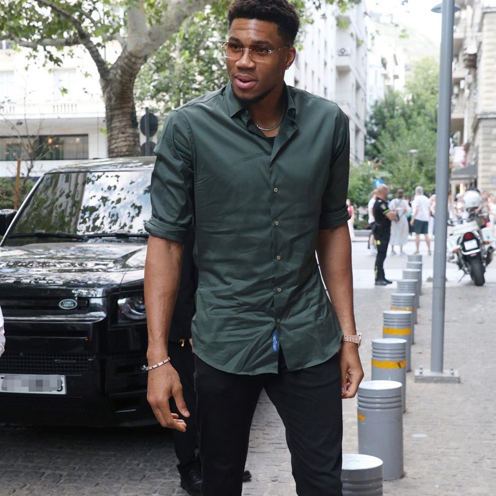 Γιάννης Αντετοκούνμπο