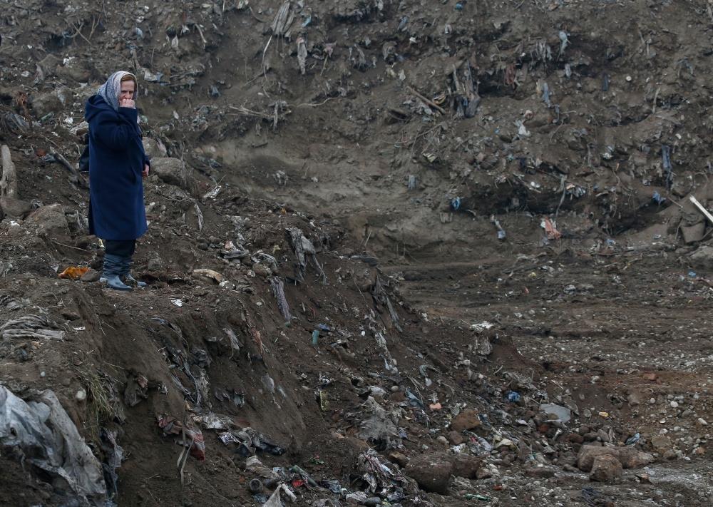 AP - Σρεμπρένιτσα - μαζικοί τάφοι