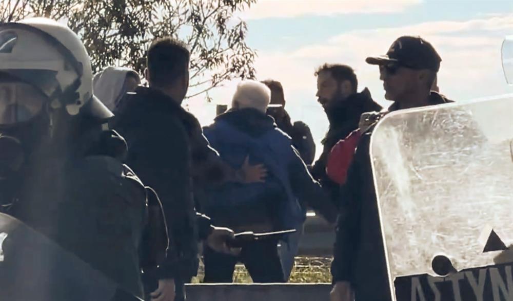 Αγρότες - Νίκαια Αγρότες - Νίκαια