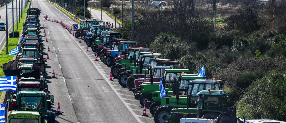 αγρότες - μπλόκα - Λαμία αγρότες - μπλόκα - Λαμία
