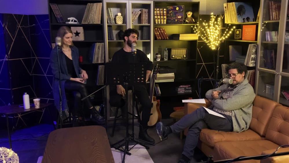 Άγριες Μέλισσες PODCAST με τον Λευτέρη Χαρίτο | Alex Sid & Ουρανία Πατέλλη - Πίσω από τα τραγούδια | Επεισόδιο 9