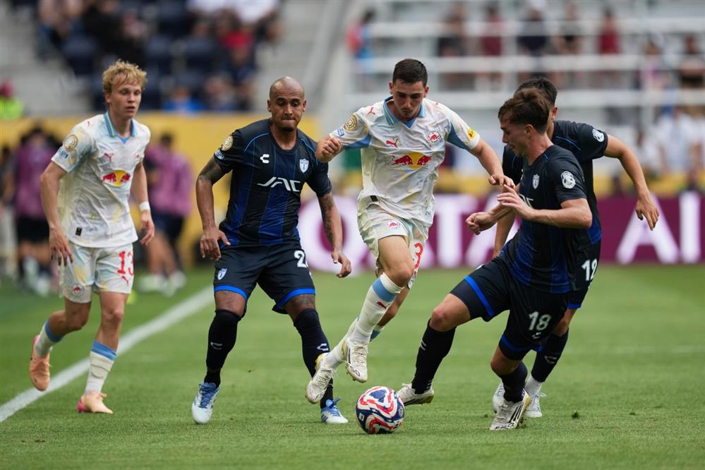 Μουντιάλ - Συλλόγων - Πατσούκα - Σαλτσμπουργκ Μουντιάλ - Συλλόγων - Πατσούκα - Σαλτσμπουργκ