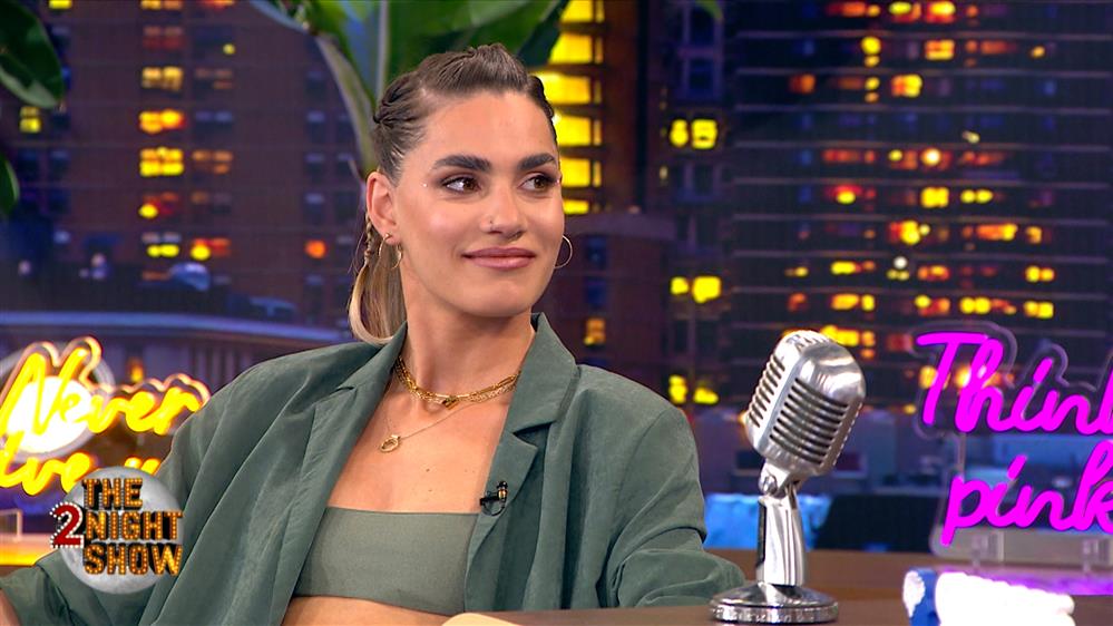 THE 2NIGHT SHOW - Αντωνία Καούρη