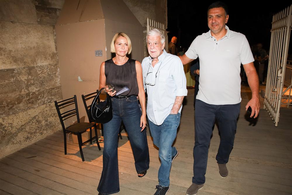 Τζένη Μπαλατσινού Τζένη Μπαλατσινού