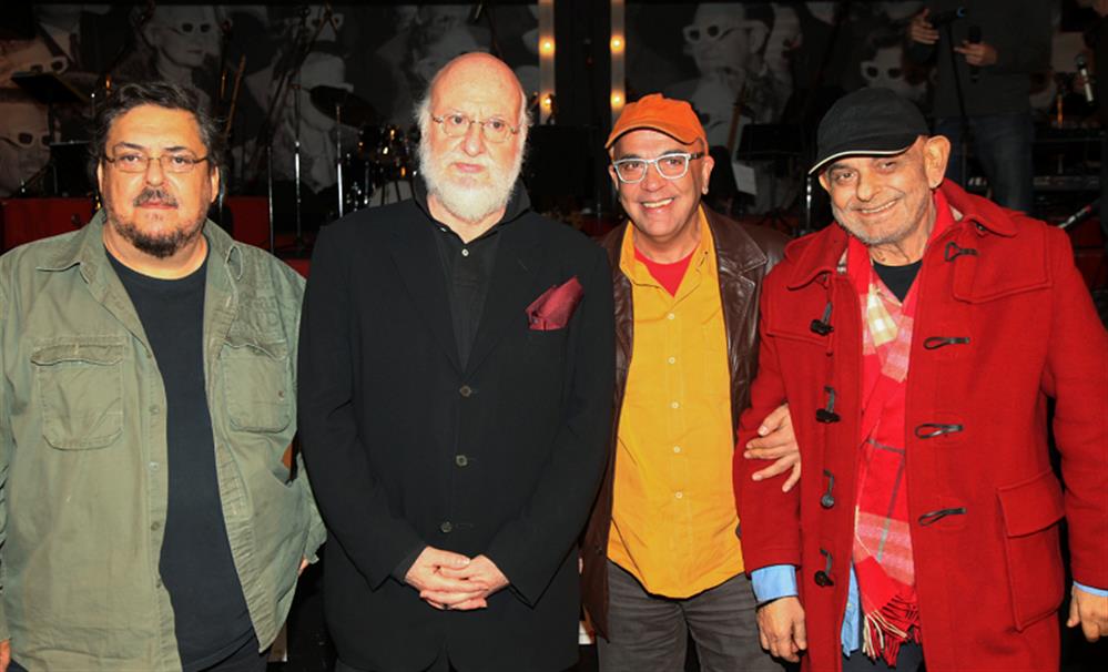 Σάκης Μπουλάς