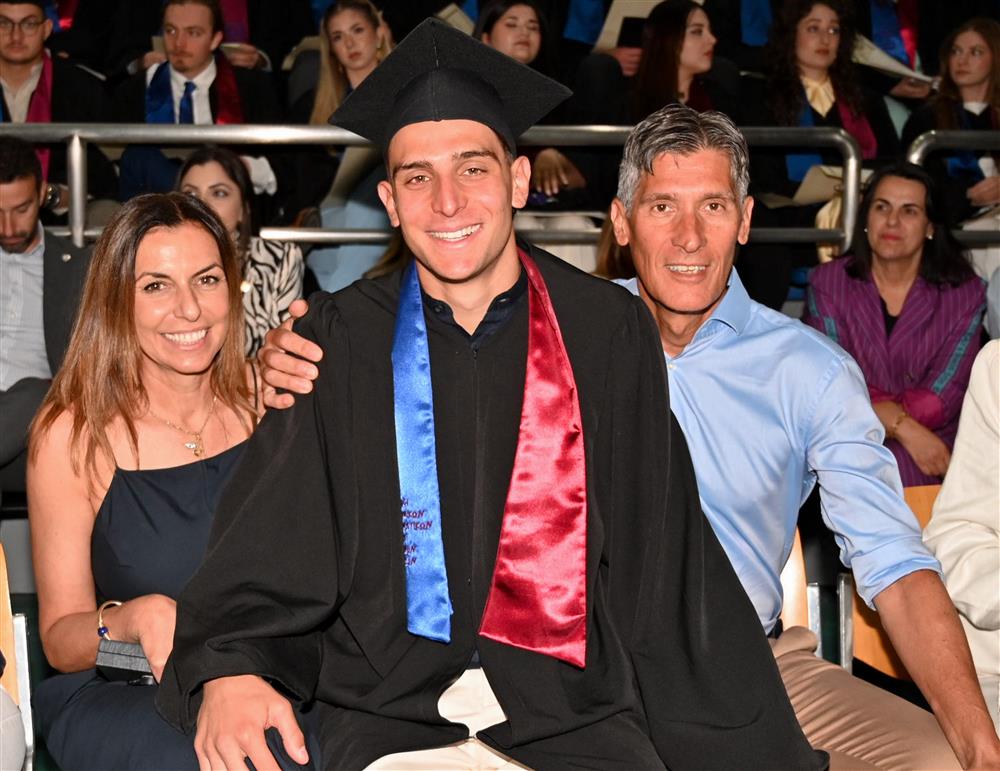 Κωνσταντής Τζολάκης