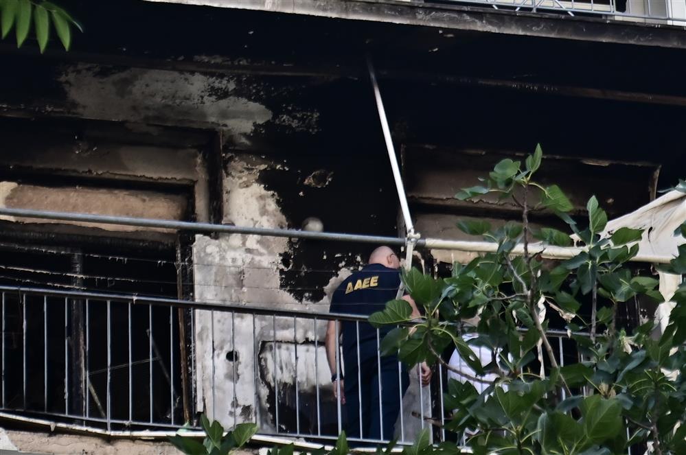 Πέτρος Φιλιππίδης