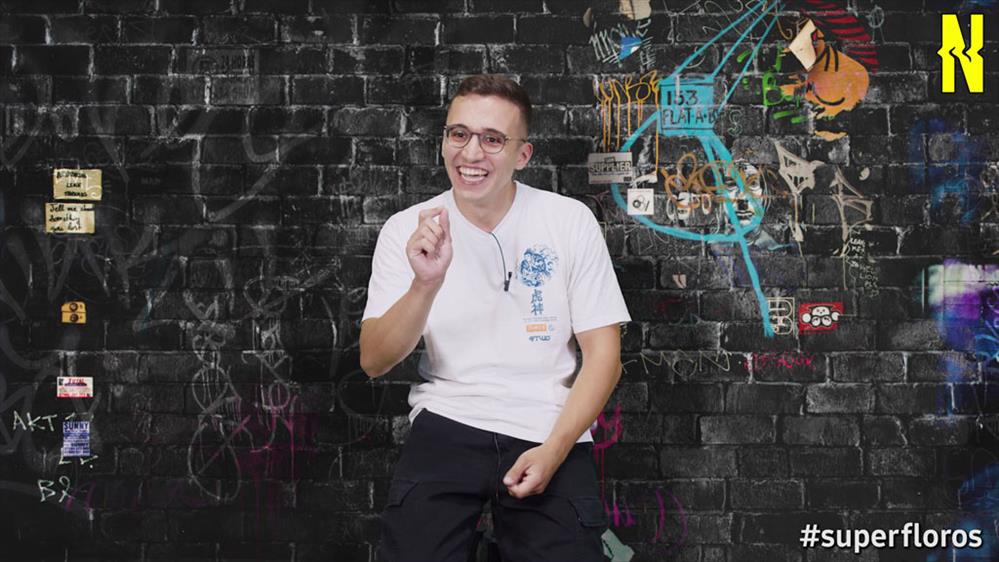 Super Φλώρος: Σούπερ σχολικά τζέρτζελα!