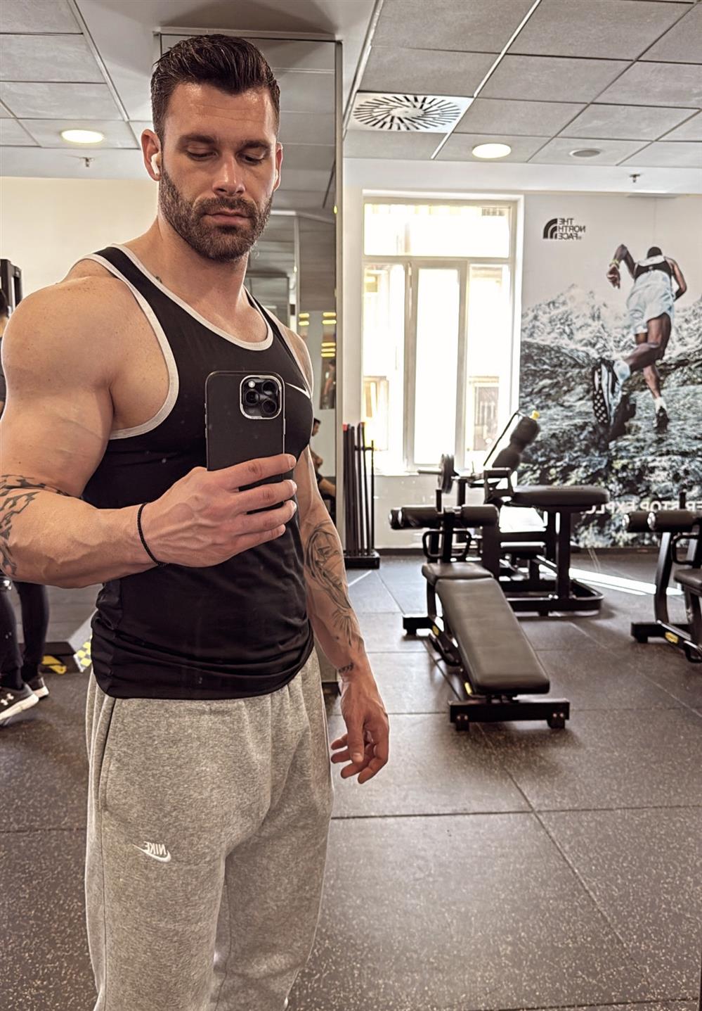 Στάθης Σχίζας Στάθης Σχίζας