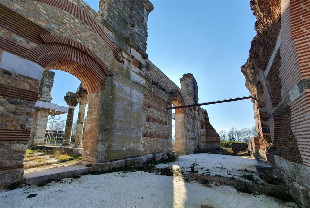 Βασιλική Β Φιλίππων - μνημείο - αρχαιολογικός χώρος