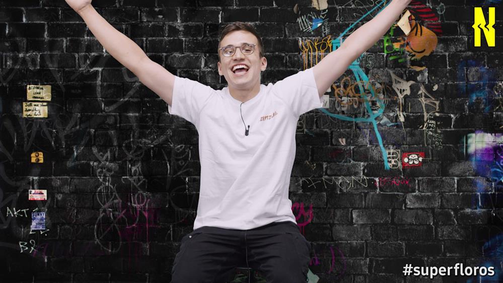 Super Φλώρος: Σούπερ αμήχανα σκηνικά!