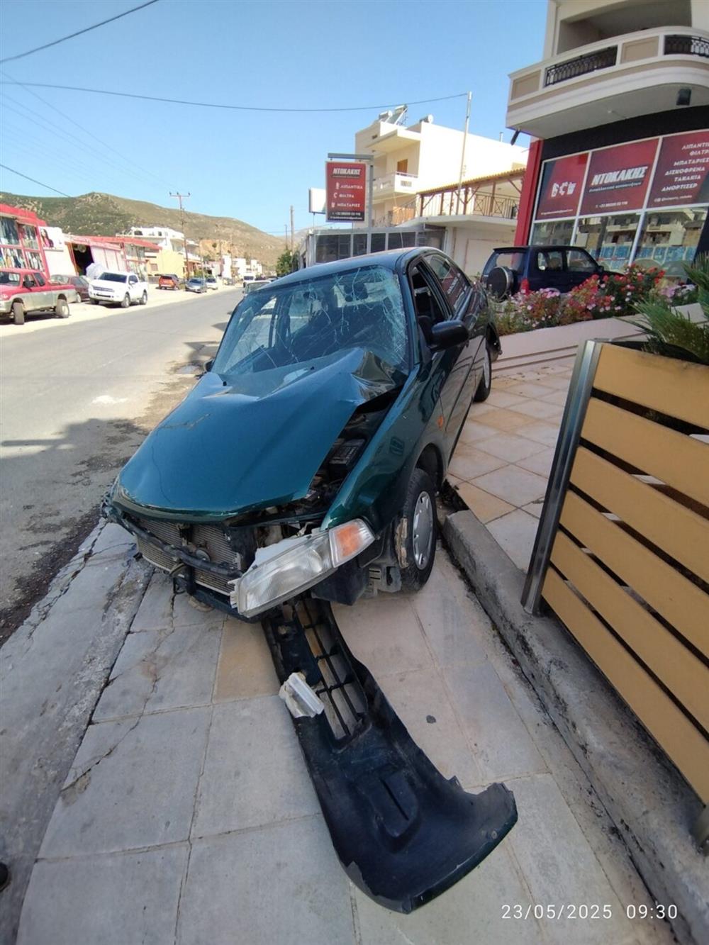 ΚΡΗΤΗ - ΣΥΓΚΡΟΥΣΗ ΑΥΤΟΚΙΝΗΤΩΝ ΚΡΗΤΗ - ΣΥΓΚΡΟΥΣΗ ΑΥΤΟΚΙΝΗΤΩΝ