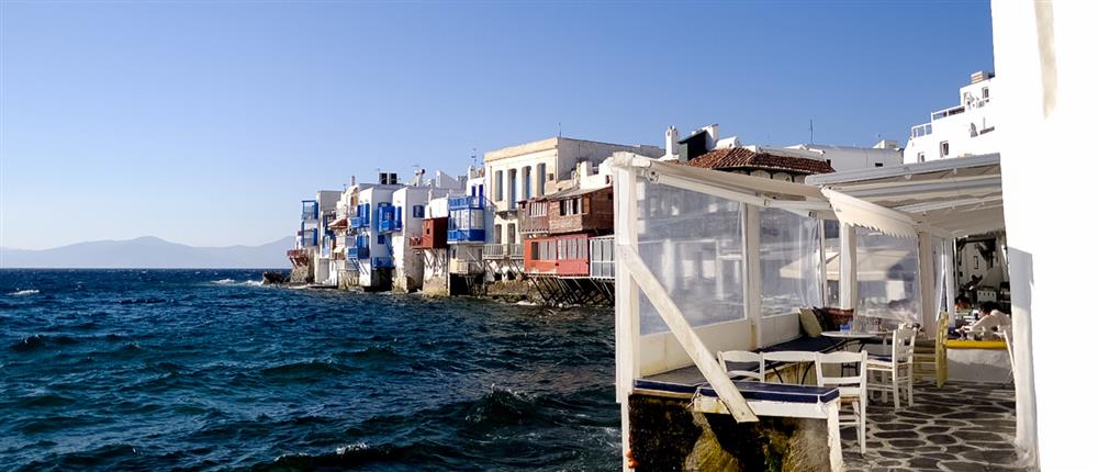 Τουρισμός (νησιά, τοπία και χαρακτηριστικές φωτό) Τουρισμός (νησιά, τοπία και χαρακτηριστικές φωτό)