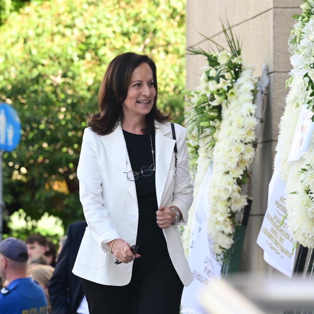 Αννα Διαμαντοπούλου Αννα Διαμαντοπούλου