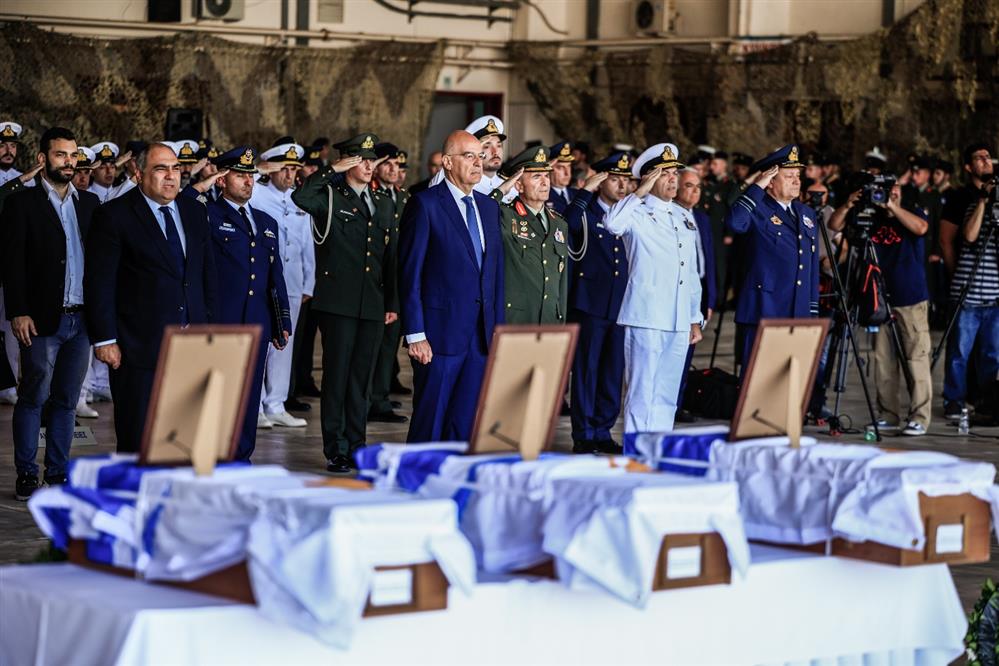 Επαναπατρισμός λειψάνων - Ελευσίνα - Κύπρος - Δένδιας