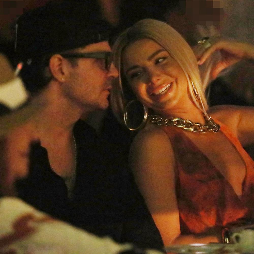 Νίνο - Josephine