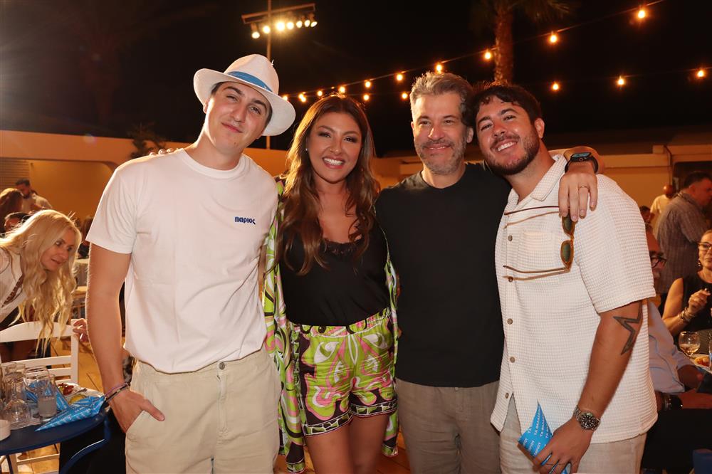 Γιάννης Πάριος