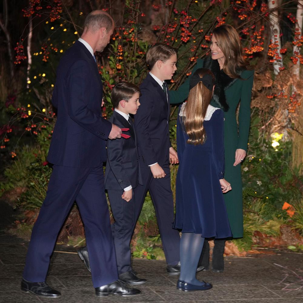 Πρίγκιπας της Ουαλίας - Πριγκίπισσα της Ουαλίας Πρίγκιπας της Ουαλίας - Πριγκίπισσα της Ουαλίας