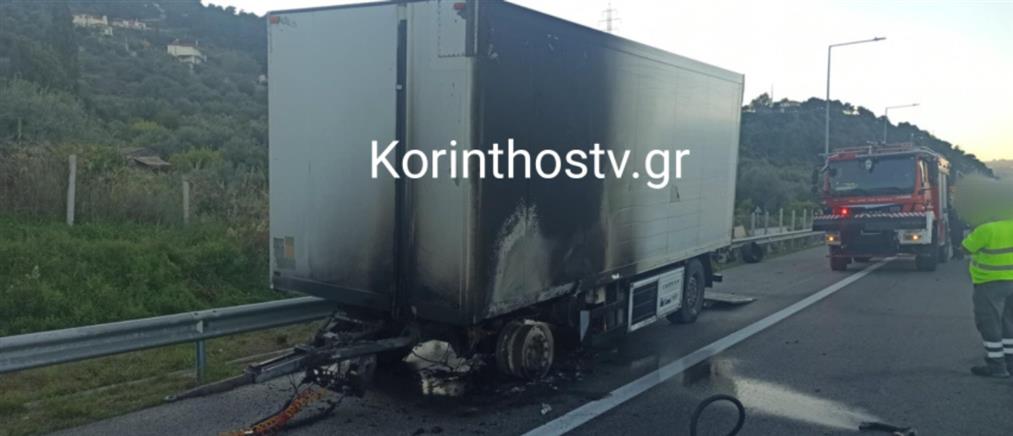 Κόρινθος: Φωτιά σε συρόμενο νταλίκας στην Εθνική Οδό Πατρών – Αθηνών