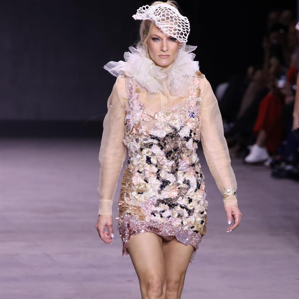 Σάρα Εσκενάζυ