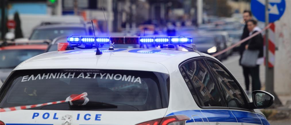 “Κακοκαιρία BYRON”: Υπερχείλισε ρέμα στο Αλεποχώρι – Διακοπή κυκλοφορίας