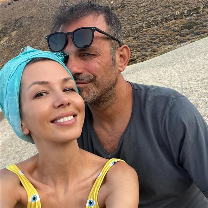 Αλεξάνδρα Νικολαΐδου: H αποκάλυψη της συντρόφου του Ντέμη Νικολαΐδη για την μάχη της με τον καρκίνο & η δημόσια στήριξη της Κατερίνας Καινούργιου

