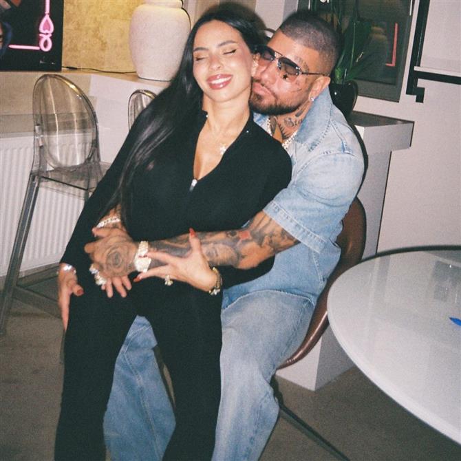 Snik: Ανακοίνωσε μέσω Instagram την εγκυμοσύνη της συντρόφου του (φωτογραφίες)