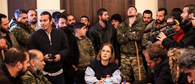 Ηράκλειο - Αγρότες: Προχώρησαν σε κατάληψη κτιρίου της ΑΑΔΕ