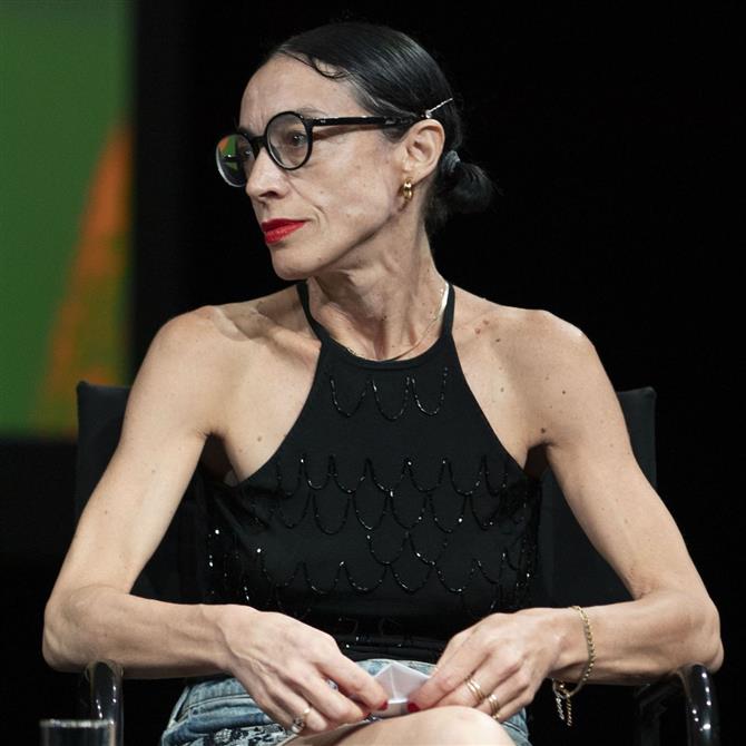 Έλενα Τοπαλίδου: Η topless φωτογραφία της που δημοσίευσε στο Instagram