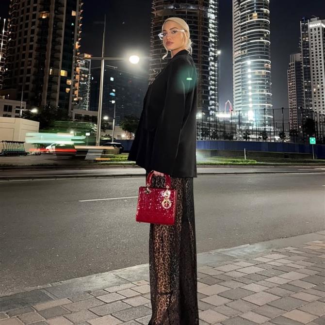 Ιωάννα Τούνη: "Προτιμώ άντρες που βγάζουν πιο πολλά λεφτά από εμένα"