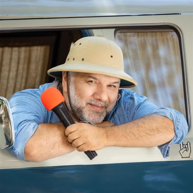 Γρηγόρης Αρναούτογλου: Όσα θα δούμε στο αποψινό "The Roadshow" με προορισμό την Καλαμάτα